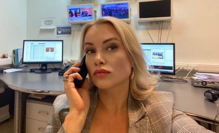 Pedeapsa primită de jurnalista din Rusia după ce a protestat faţă de război: „M-au interogat mai mult de 14 ore”