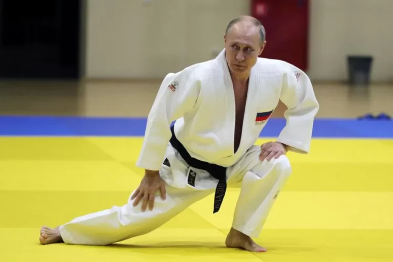 Ce zodie este Vladimir Putin. Trăsături ascunse ale liderului rus, dezvăluite de astre