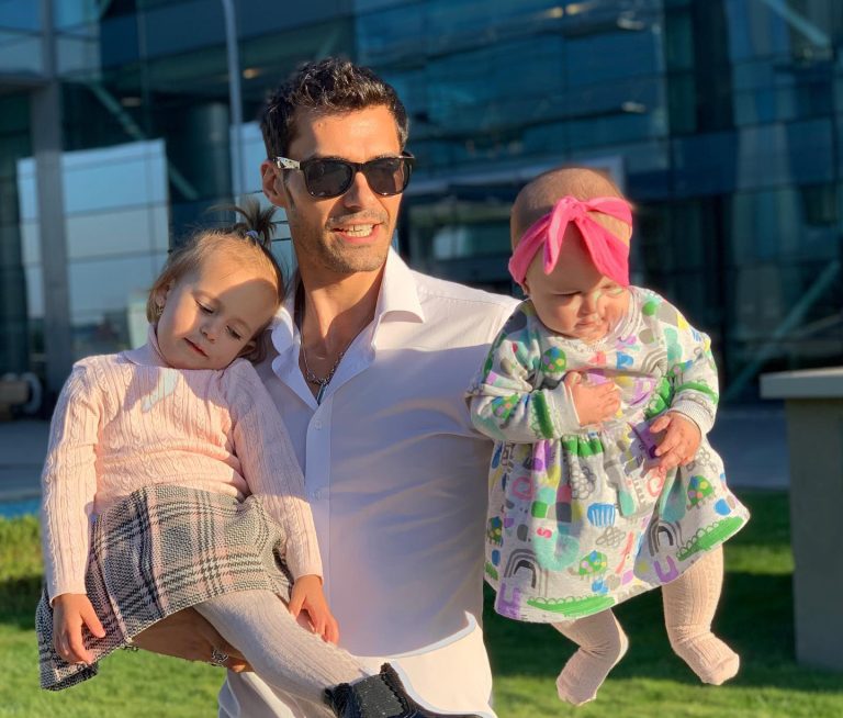 George Burcea, mesaj emoţionant: “Doi ani am luptat să le am în braţe. Dumnezeu a făcut dreptate”