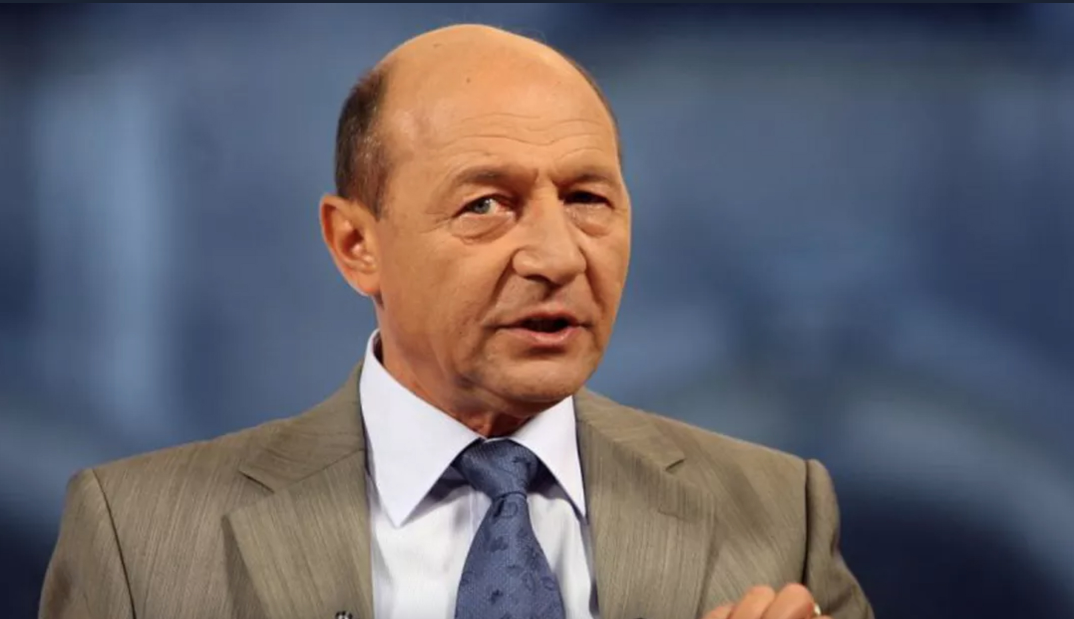 Traian Băsescu nu renunţă la lux