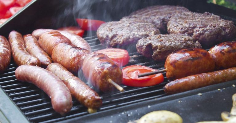 Unde poţi face grătar pe lângă Bucureşti de 1 Mai. Locuri perfecte pentru a petrece de Ziua Muncii