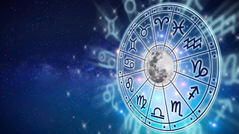 Horoscop zilnic 2 aprilie. Săgetătorii au parte de distracţie, flirt şi aventură. Gemenii sunt agitaţi şi stresaţi