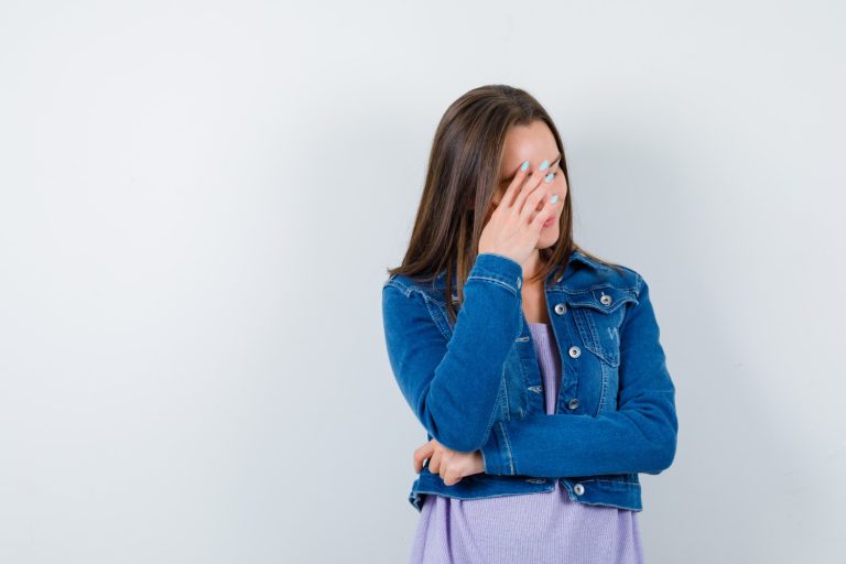 Am un secret rușinos și mi-e teamă să îi spun soțului meu. Dacă ar afla, sigur m-ar părăsi