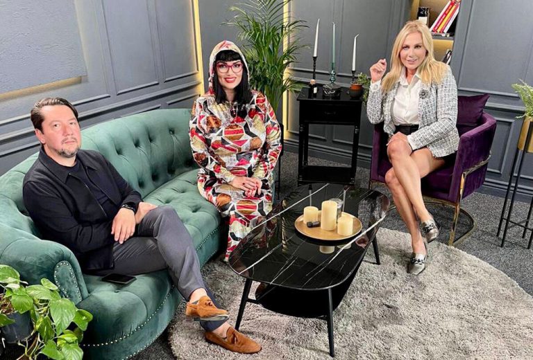 Ego Life, ediţia a 9-a. Dana Săvuică și invitaţii săi, medicul chirurg Mihai Ionescu şi Ozana Barabancea, vorbesc despre boala secolului 21, obezitatea