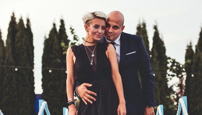 Imaginea cu care Giulia Anghelescu a încins internetul. Cum s-a fotografiat cu soţul său la aniversarea de 10 ani de căsnicie