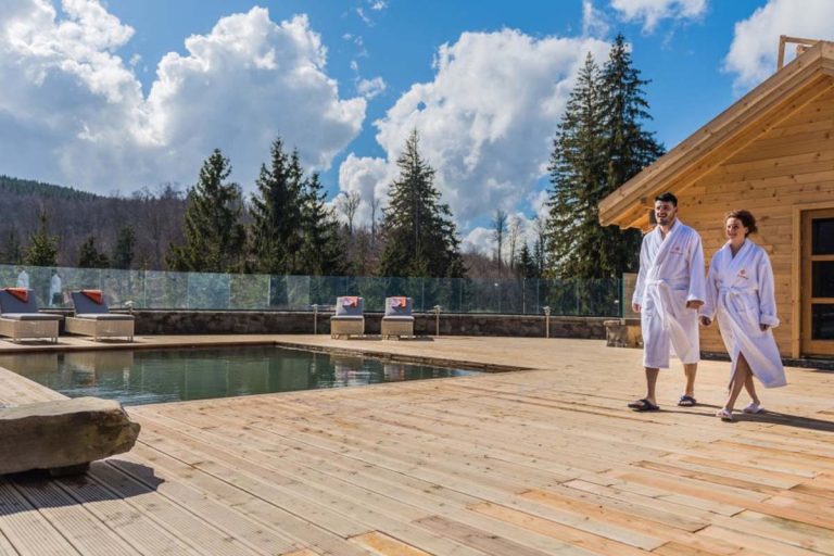 Orașul din România cu cea mai mare stațiune balneară. Se redeschide după 30 ani și arată spectaculos