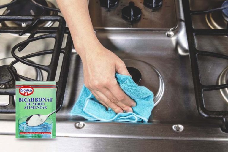 Amestecul puternic cu bicarbonat de sodiu care îți curăță imediat arsura de pe aragaz. Va fi ca nou