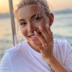 Nicoleta Nuca nu se poate decide asupra rochiei de mireasa