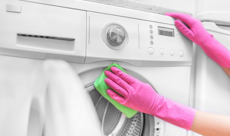 Cum se curăță mașina de spălat. Ingredientul banal din bucătărie de mare ajutor