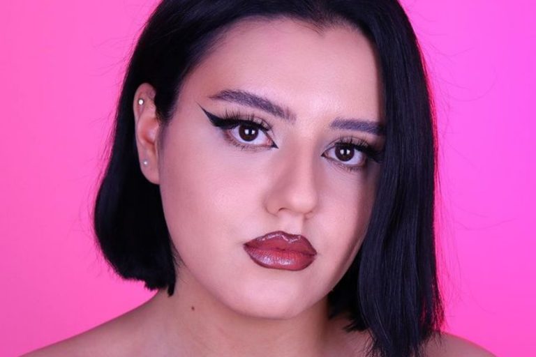 Secretul fardului de ochi. Cum îl aplicăm fără să se mai crape. Claudia Preduca, make-up artist: “Baza este foarte importantă” EXCLUSIV