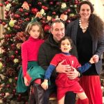 Șerban Pavlu alături de familia sa