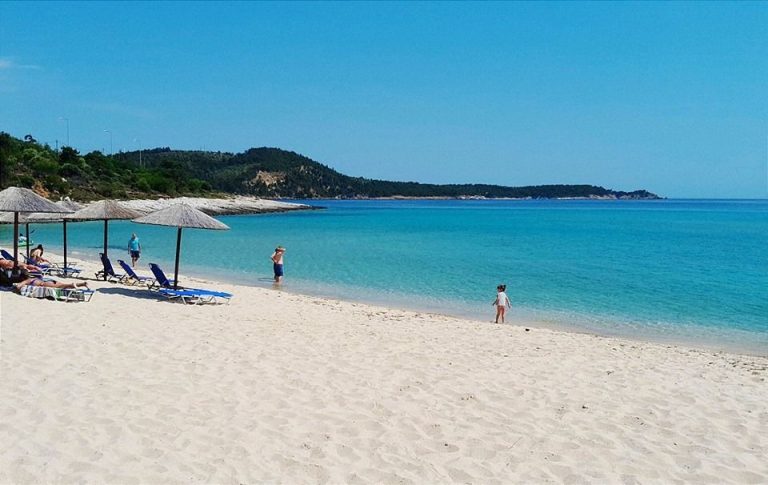 Cele mai frumoase plaje din Thassos. Locuri de vis, cu nisip fin și ape turcoaz