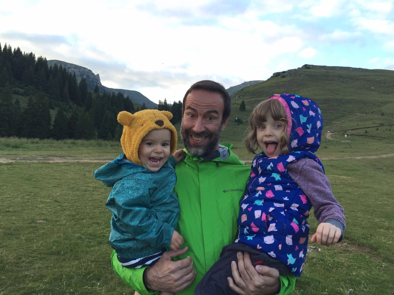 Fiul lui Șerban Pavlu a debutat în actorie, alături de tatăl său, în serialul ”Clanul”