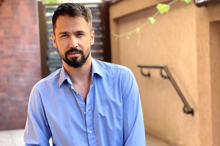 Alexandru Constantin, despre pasiunile sale, televiziunea și frizeriile. Cât de bine îi merg afacerile: “Am avut chiar de curând și un ministru la noi pe scaun” EXCLUSIV