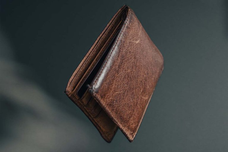 Ce să ții în portofel pentru a atrage norocul. Este important pentru bunăstare