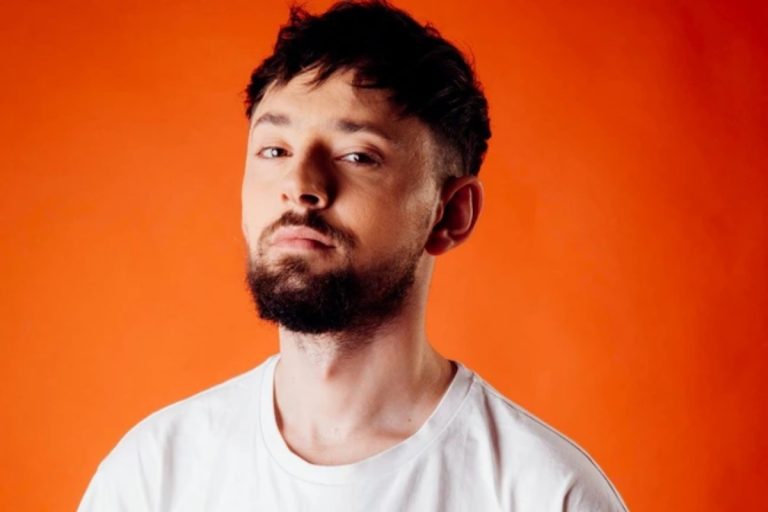 Cucu de la ”Noaptea Târziu”, fost concurent la Survivor, vrea și la Asia Express. Cu cine ar pleca însă la drum: “Aș avea pe umărul cui să plâng” EXCLUSIV