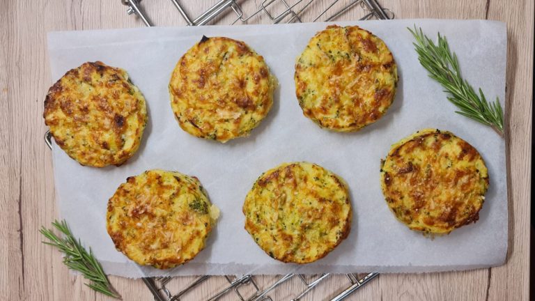 Medalion de cartofi cu broccoli și brânză. Preparatul perfect pentru musafirii pretențioși