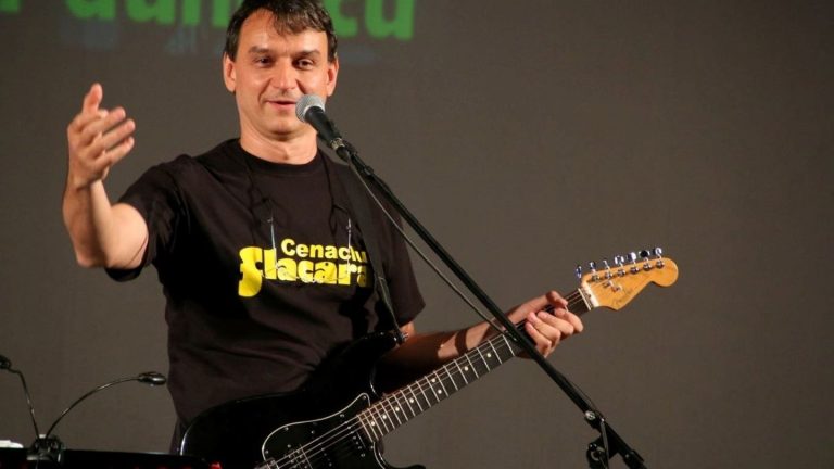 Cenaclul Flacăra revine, pe plaja de la Corbu. Eveniment deosebit, chiar de ziua regretatului Adrian Păunescu