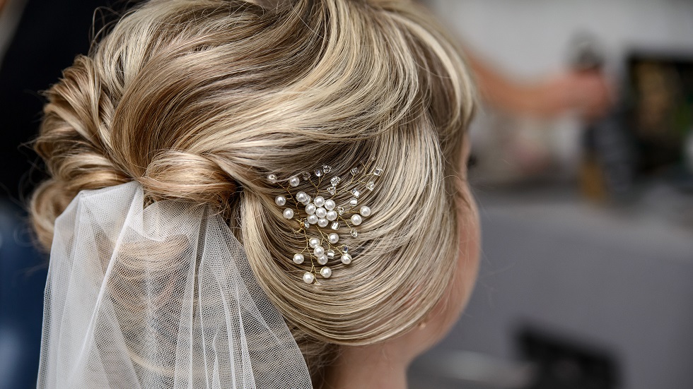 De ce poartă miresele voal