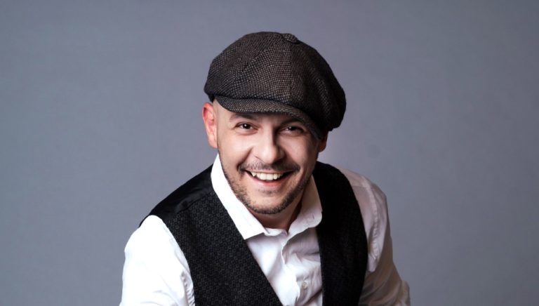 Alex Gavrilescu se împarte între renovarea caselor de la „Visuri la cheie” și sculptură: „Arhitectura și sculptura reprezintă altarul unde eu merg și mă rog”. Care este marea lui suferință EXCLUSIV