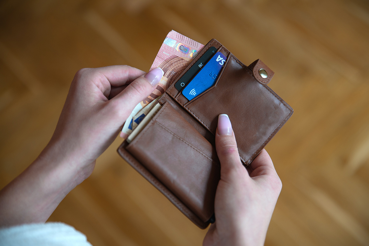 Ce e bine să ai și ce nu în portofel