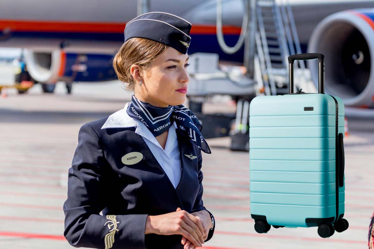 Trucul stewardeselor pentru ca hainele lor să nu se șifoneze în bagajul de călătorie