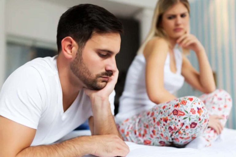 Cuvintele care îi rănesc profund pe toți bărbații. Multe femei fac aceste greșeli