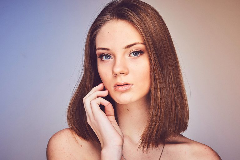 Diferența dintre cearcăne și pungile de sub ochi. De ce apar și cum poți să le estompezi