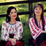 Thheo Rose și sora sa, Raluca