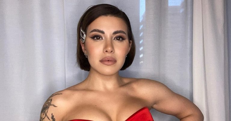 Ce mamă superbă are Nicoleta Nucă, zici că-s surori! ”Mama a fost mereu foarte de gașcă!” EXCLUSIV