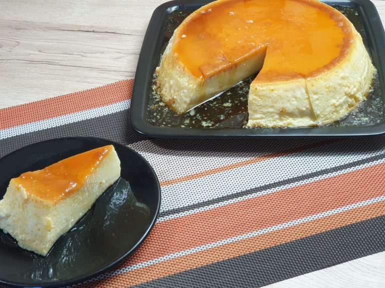 Cremă de zahăr ars. Rețeta clasică explicată pas cu pas. Trucul banal pentru un desert perfect