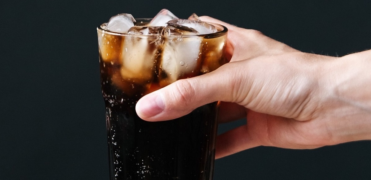 De ce e mai bună, de fapt, Coca-Cola la sticlă