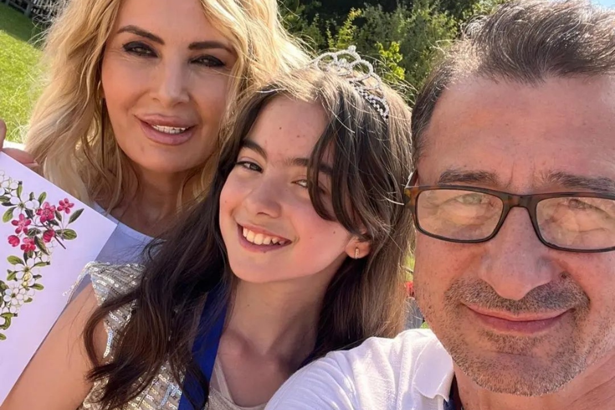 Daniela Gyorfi, împreună cu soțul și fiica ei