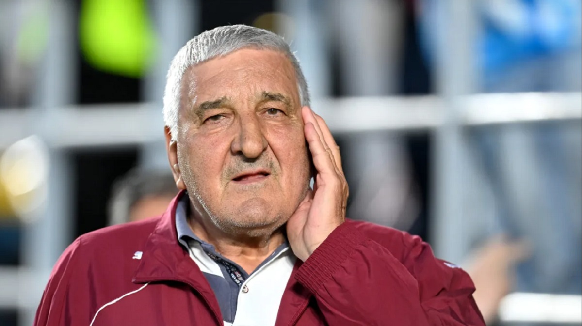 Rică Răducanu e îngrozit că trebuie să se opereze