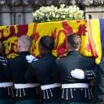 Din ce este făcut, de fapt, sicriul Reginei Elisabeta