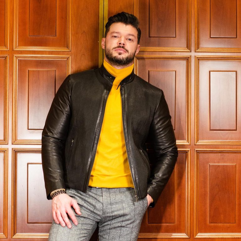 Cu ce se ocupă acum Victor Slav. “Am trecut cumva la un alt nivel”. Ani buni a prezentat rubrica meteo de la Pro TV