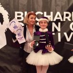 Fata căror prezentatori tv a schimbat poantele de balerină cu crampoanele de fotbalistă