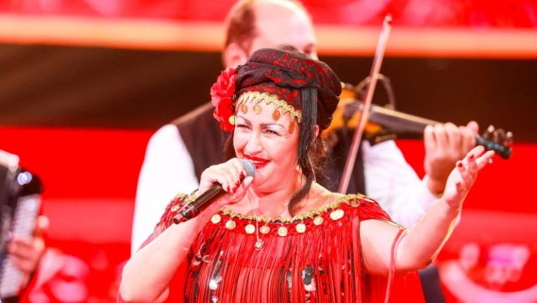 Ce nu s-a văzut la tv, când Rona Hartner a început să o imite pe Cornelia Catanga, la ”Te cunosc de undeva”. Dezvăluirile Ronei dau fiori EXCLUSIV