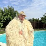 Alin Panc face filme pe bandă rulantă