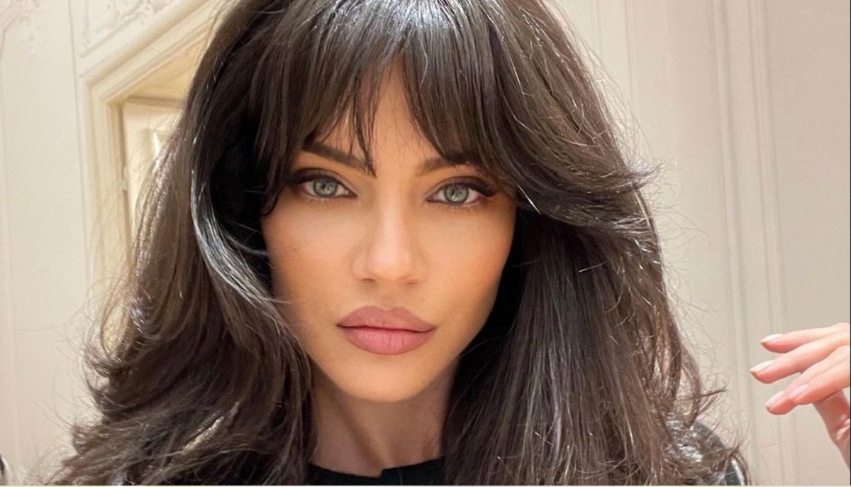 Cum o cheamă acum pe Cristina Ich în buletin