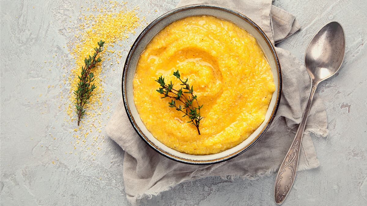 Ce poți găti cu resturile de mămăligă