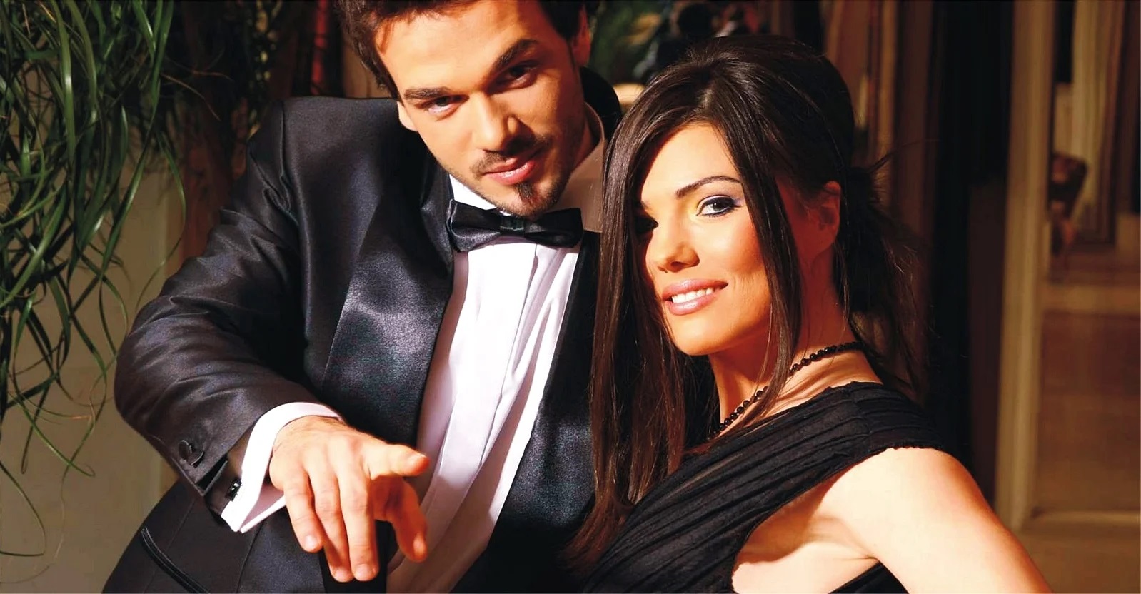 Paula Seling s-ar fi despărţit de Radu Bucura, după 17 ani de căsnicie. Ce spun apropiații despre divorțul lor