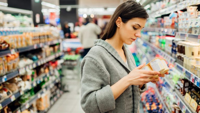 Alimente care pot fi consumate și după data de expirare. Lista a fost întocmită de specialist