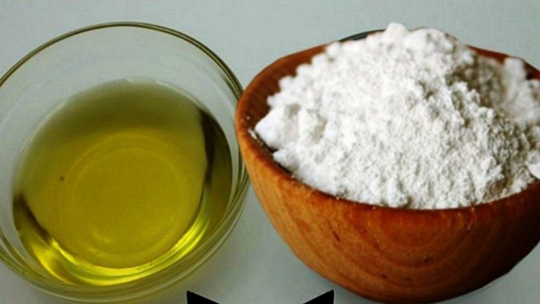 Cu ce se curăță petele de ulei sau grăsime. Ingredientele banale care curăță rapid. Le ai sigur în bucătărie