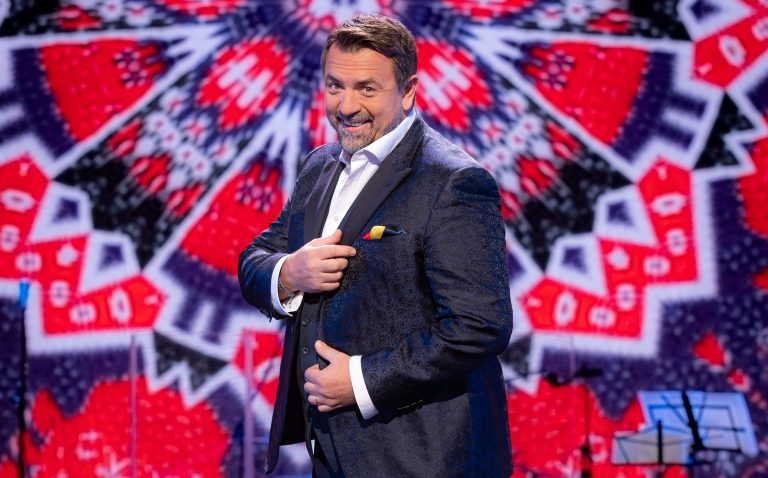 Strămoșii lui Horia Brenciu au ajutat la rescrierea versurilor imnului național. „România este rădăcina mea pe acest pământ” EXCLUSIV