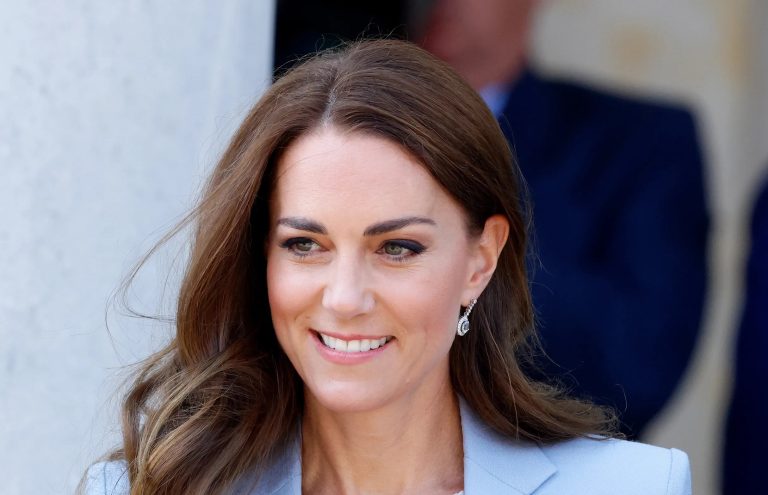 Secretul lui Kate Middleton pentru întinerirea tenului. O ajută să arate cu 10 ani mai tânără, ce își pune pe față