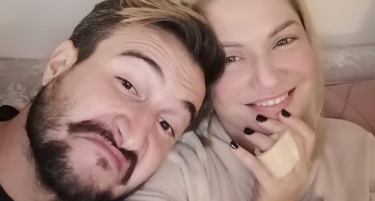 Cristina Cioran, prima reacție după postarea fostului iubit în care se sărută cu altă femeie