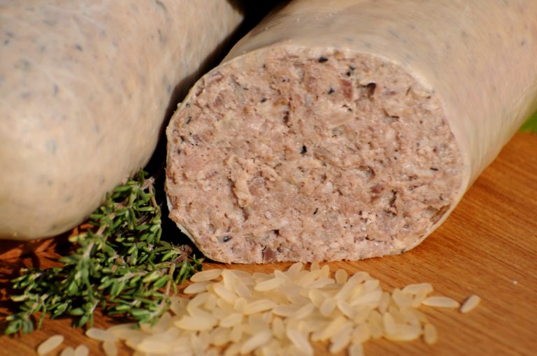 Ingredientul pe care să-l pui în caltaboș. Îi dă un gust extraordinar, rețeta pe care trebuie să o încerci de Sărbători