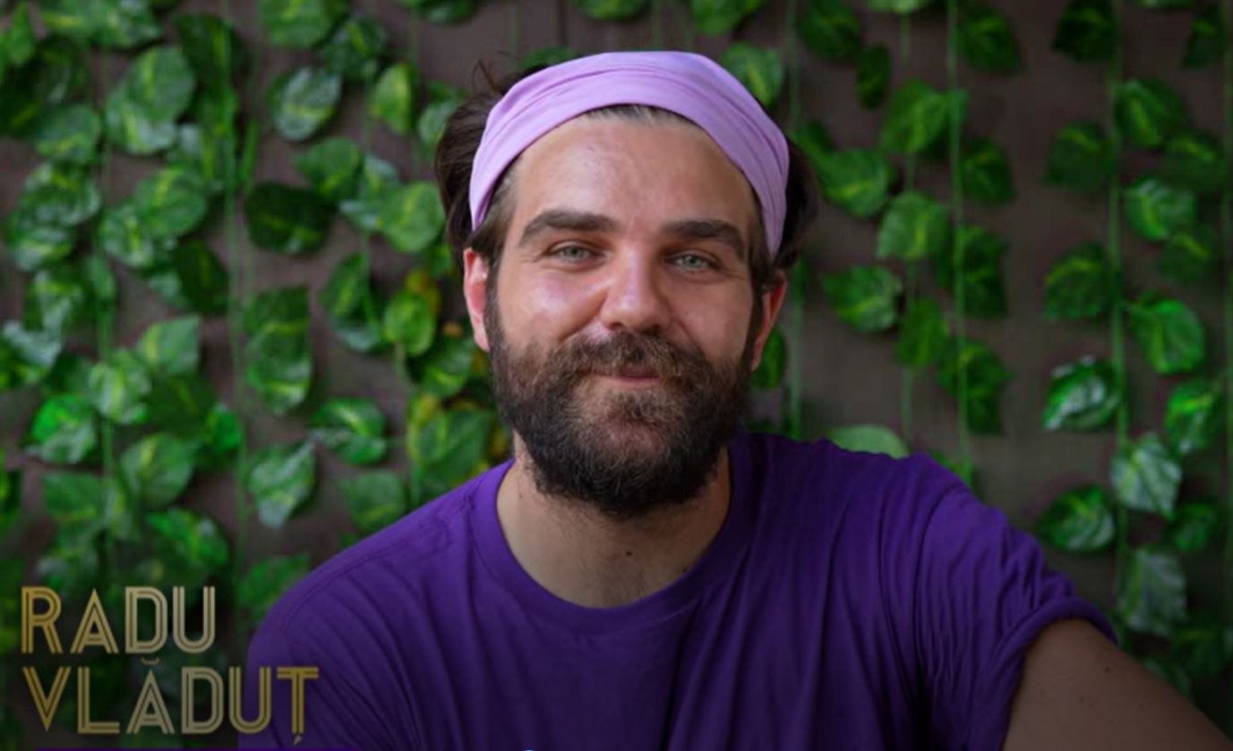 Radu Vlăduț a avut un șoc atunci când producătorii de la „Sunt celebru, scoate-mă de aici!” l-au lăsat în junglă doar cu patru petrechi de chiloți