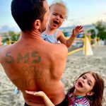 Adrian Nartea este în inferioritate numerică acasă